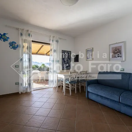 公寓 L301 - Bilocale Caposchiera Con Giardino E Vista Sulla Di Porto Mannu *